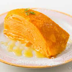 マンゴー入りのカスタードと粒々マンゴーをクレープ生地で挟んだ「マンゴーミルクレープ」¥450(税込)