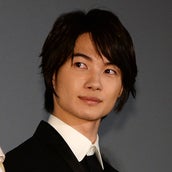 西島秀俊 ほぼ同期 神木きゅん との甘酸っぱいエピソード告白で疑惑浮上 モデルプレス 西島秀俊 ほぼ同期 神木きゅん との甘酸っぱいエピソード告白で疑惑浮上 モデルプレス