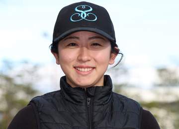 今村聖奈騎手が始球式で「すみません」 左腕からノーバン投球も西武・桑原のおしり付近へ死球 ソフトバンク・柳田から「騎乗依頼はなかったです（笑）」