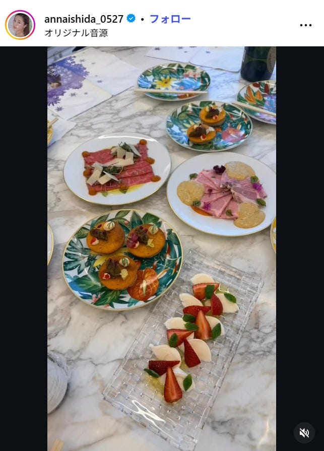 石田安奈Instagramより