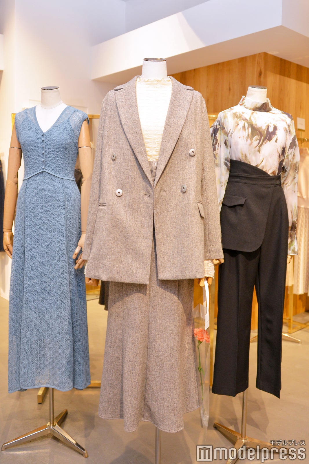 LAGUNAMOON 23AW（C）モデルプレス