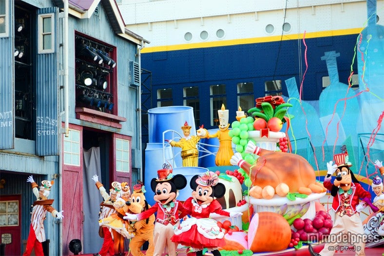 「テーブル・イズ・ウェイティング - クリスマスキュイジーヌ」