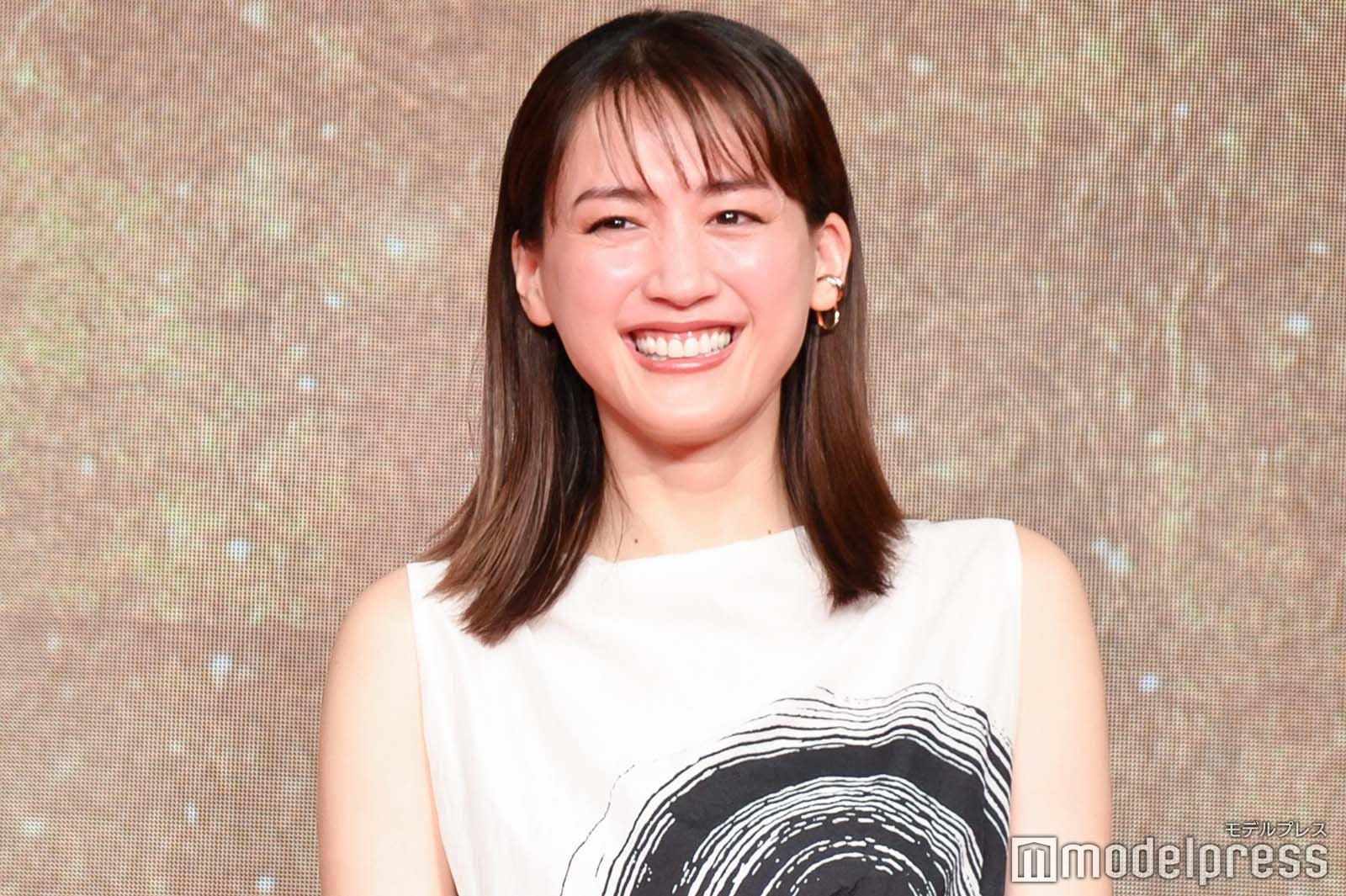 綾瀬はるか（C）モデルプレス