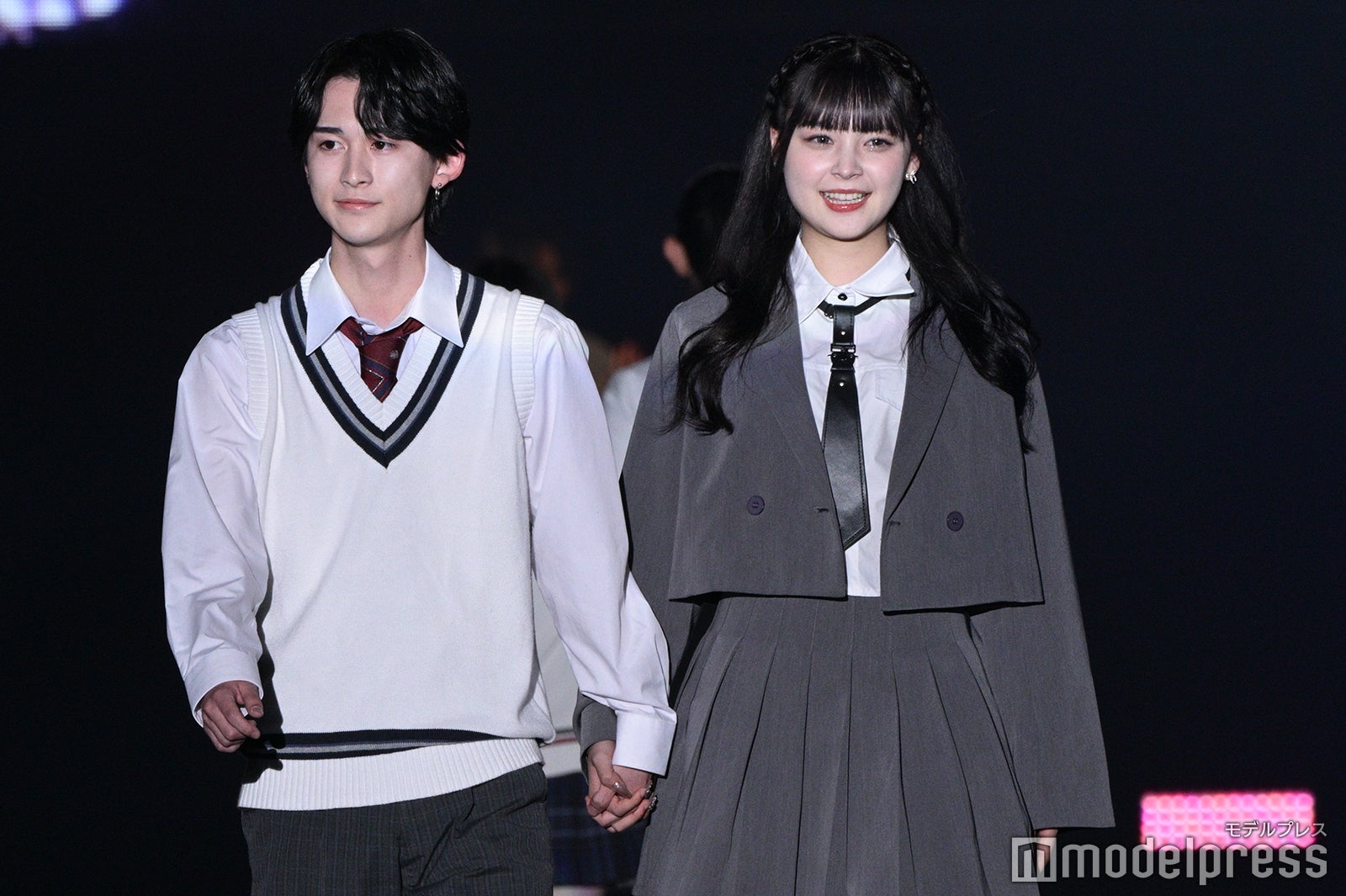 阿部創馬、夏川メガン（C）モデルプレス