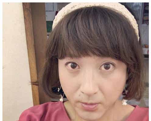 ムロツヨシ“雰囲気ガラリ”ショートボブヘア姿に反響「新鮮すぎ」