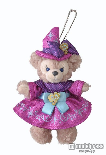 ぬいぐるみバッジ2000円/(C)Disney