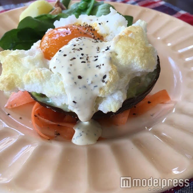 エッグインクラウド＜アボカドアレンジ＞／画像提供：柏原歩