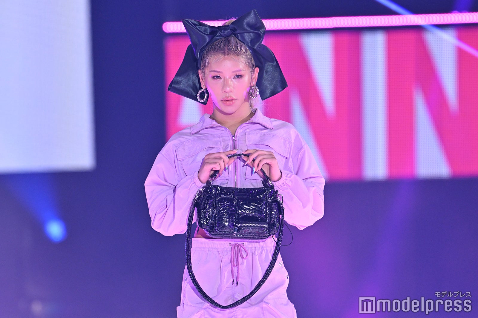 （C）モデルプレス