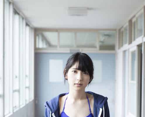 HKT48松岡菜摘「恥ずかしい」透明感あふれる水着姿で初の試み