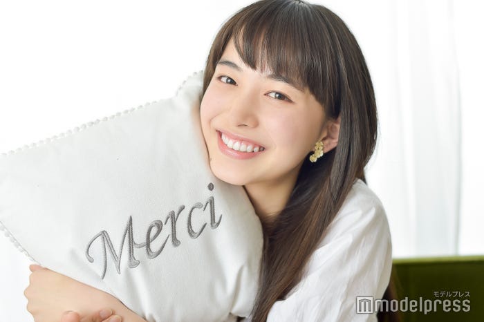 井桁弘恵 (C)モデルプレス