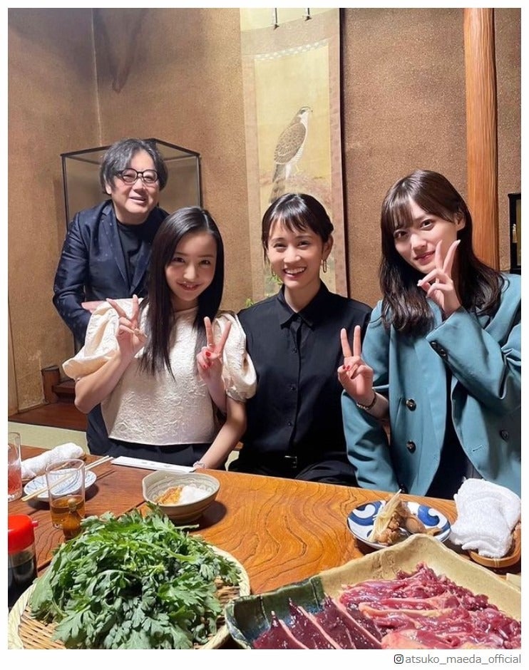 前田敦子・板野友美・乃木坂46山下美月・秋元康氏が豪華食事会「すごいメンバー」「みんなかわいい」の声続出