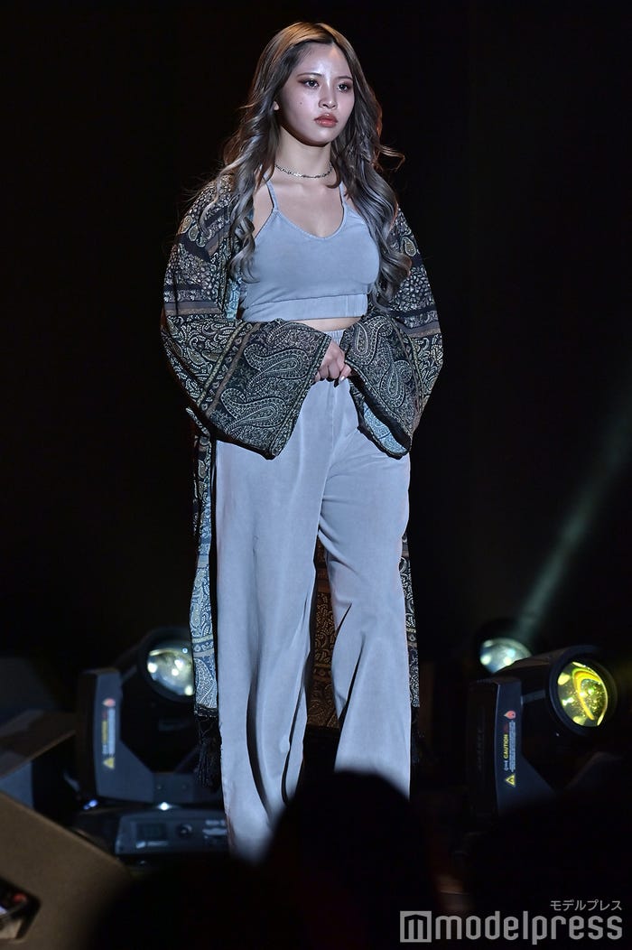 まる(C)モデルプレス