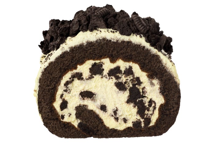 オレオ クッキー バナナロールケーキ/画像提供:日本マクドナルド