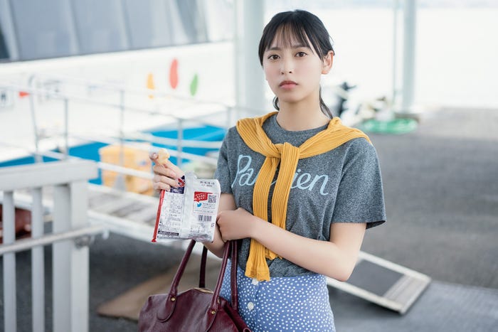 大槻りこ/撮影:HIROKAZU(画像提供:講談社)