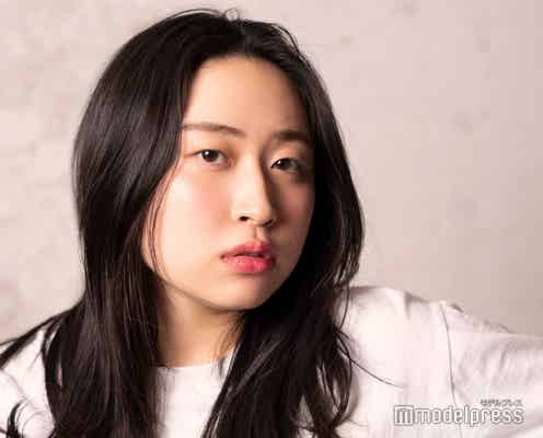 丸山礼、芸人とYouTuber両立で若者から支持 幼少期のコンプレックス、デビュー当時の苦悩乗り越え独自路線へ<モデルプレスインタビュー>