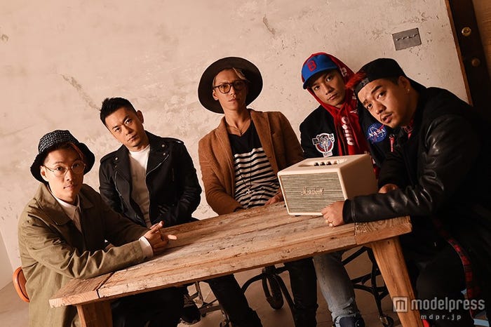 DOBERMAN INFINITY/(左から)P-CHO、GS、KAZUKI、SWAY、KUBO-C