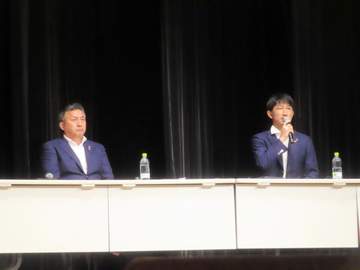 浦和 サポーターとの対話イベントで清水社長、堀之内SDに厳しい質問の嵐「目標が曖昧」「賢くお金が使えていない」