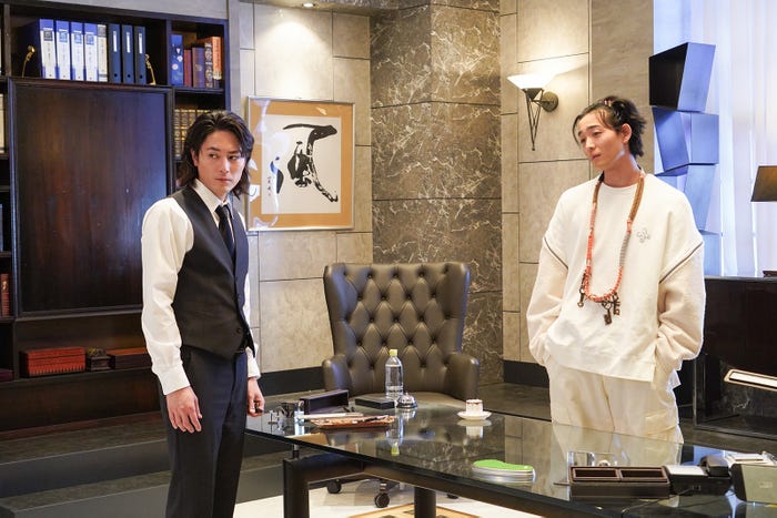 間宮祥太朗、竜星涼「ACMA:GAME アクマゲーム」第3話より(C)日本テレビ