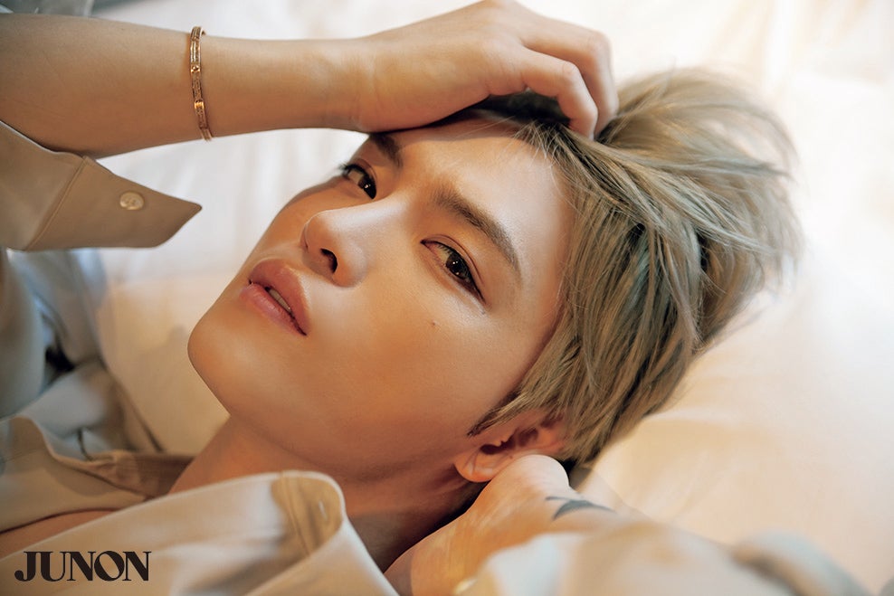 ジェジュンの視線にドキッ “セクシー”を語る