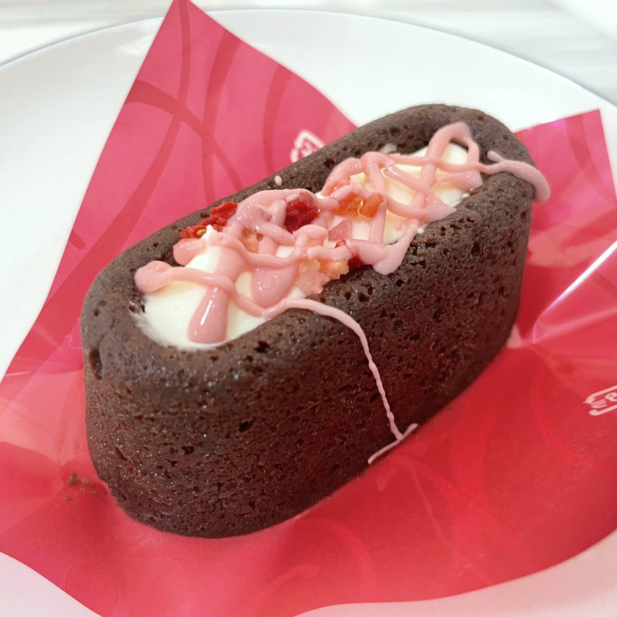 生ガトーショコラほんのりいちご