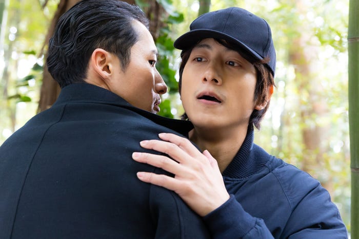 岩本照、溝端淳平(C)テレビ朝日