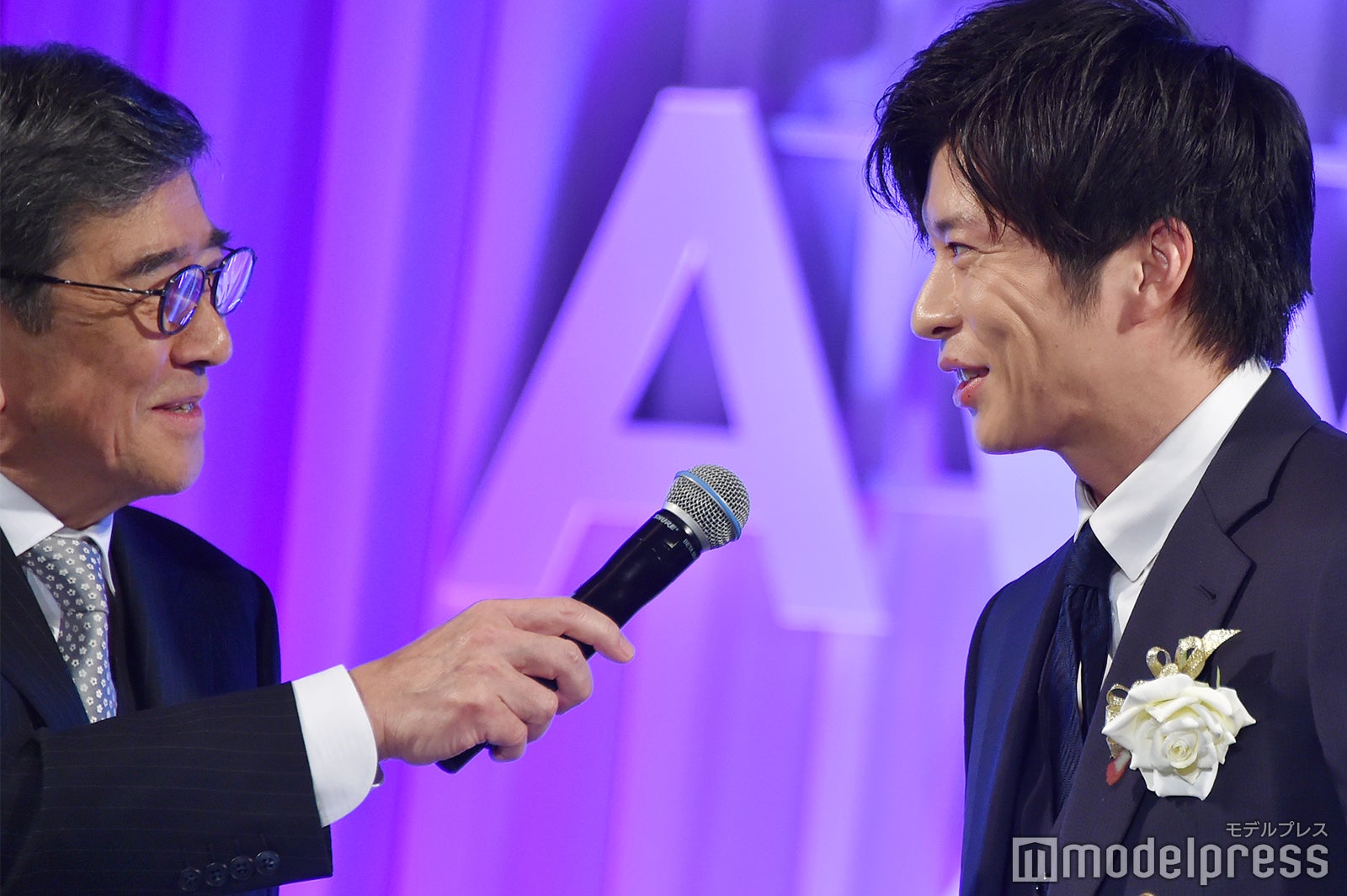 田中圭（右）（C）モデルプレス