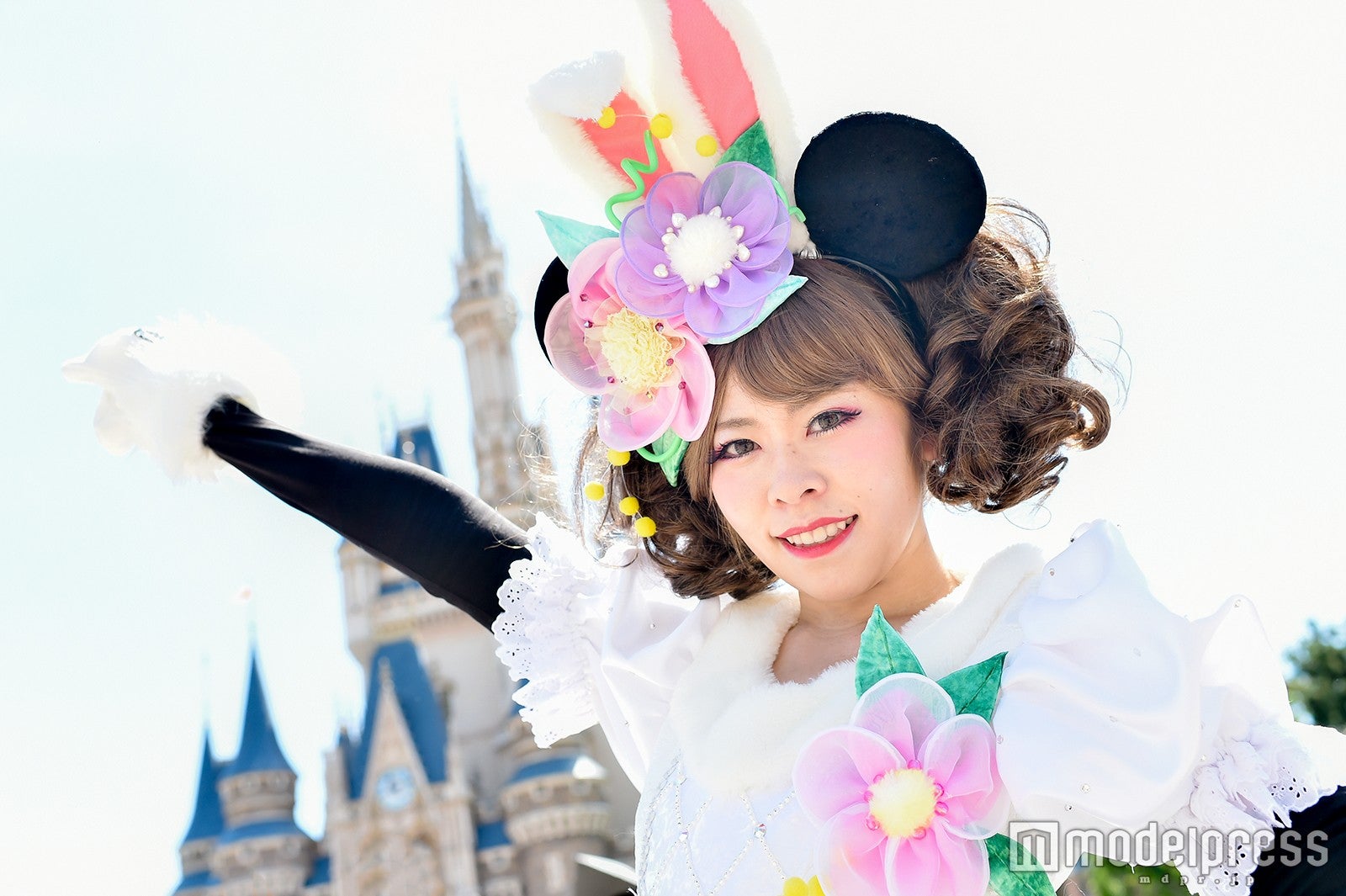 パレード「ヒッピティ・ホッピティ・スプリングタイム」のミニーマウス（2016）の仮装／ゆうさん（C）モデルプレス