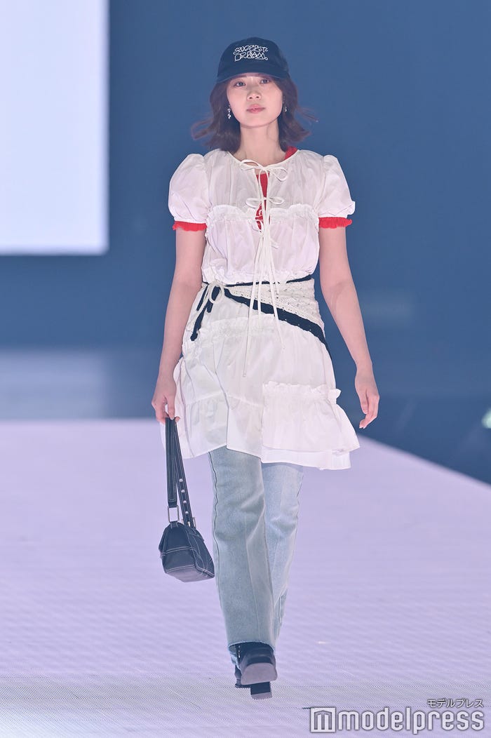 星乃夢奈(C)モデルプレス