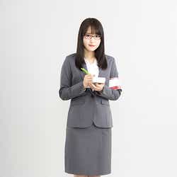 モデルプレス - 欅坂46菅井友香、記者になる 実際に新聞掲載も