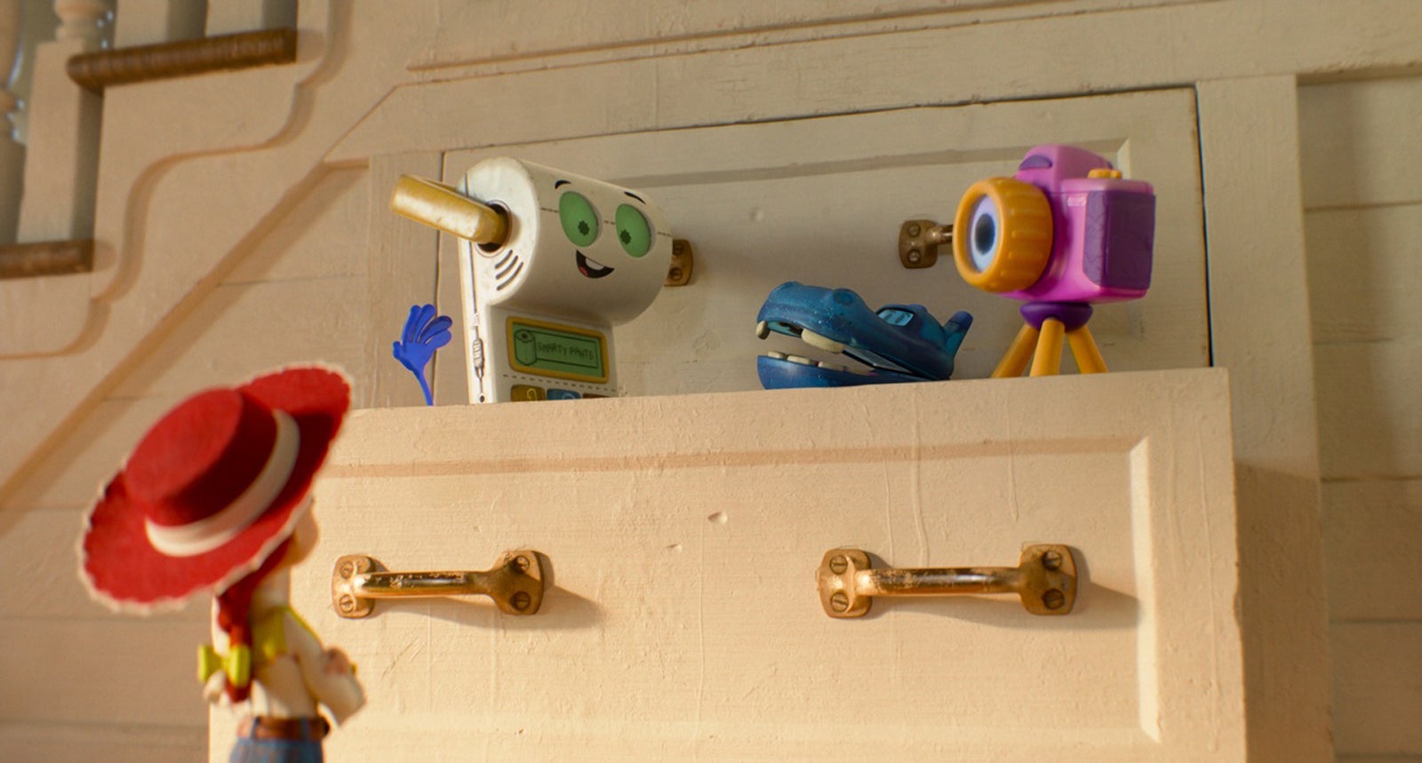 スマーティー・パンツ、アトラス、スナッピー（C）2026 Disney/Pixar. All Rights Reserved.