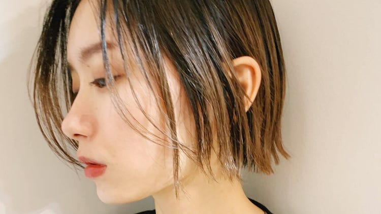 30代から始める アカ抜け美人ショートボブ で女っぽく モデルプレス 30代から始める アカ抜け美人ショートボブ で女っぽく モデルプレス