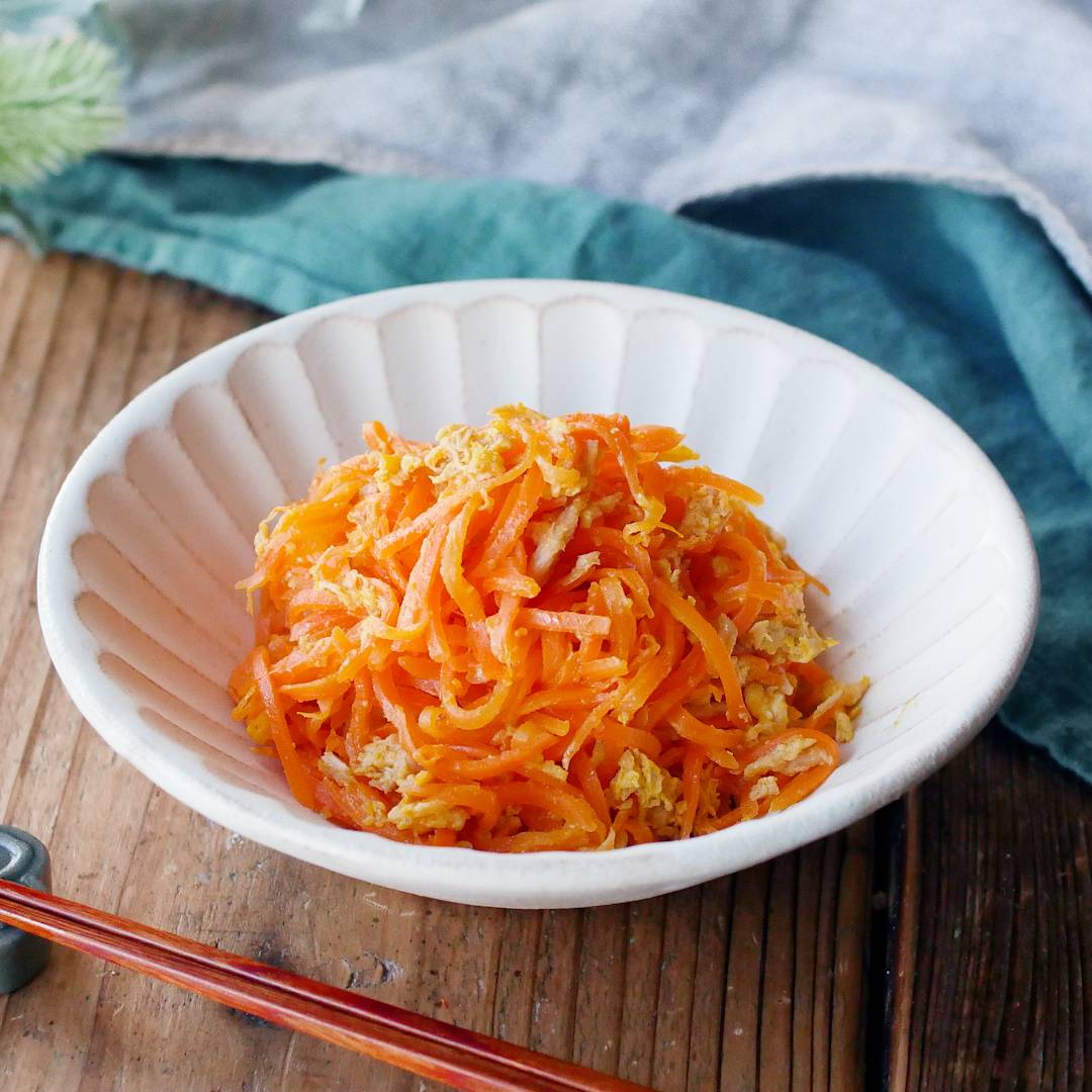 沖縄の定番おかず。にんじんしりしり