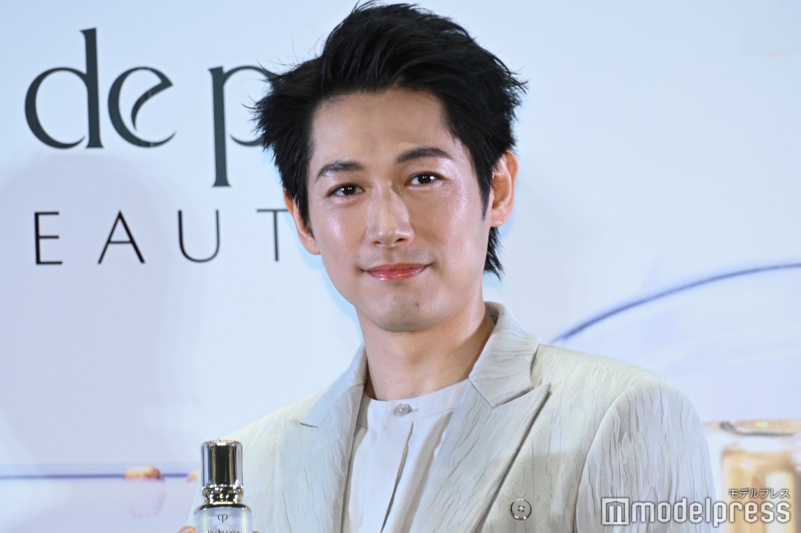 ディーン・フジオカ、“妖精”として降臨 45歳誕生日控え意気込み語る【クレ・ド・ポー ボーテ】