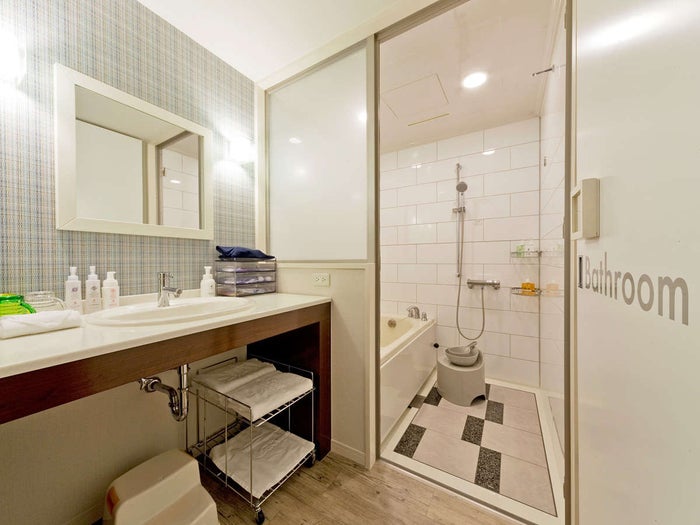 バスルーム／画像提供：ホテル ユニバーサル ポート