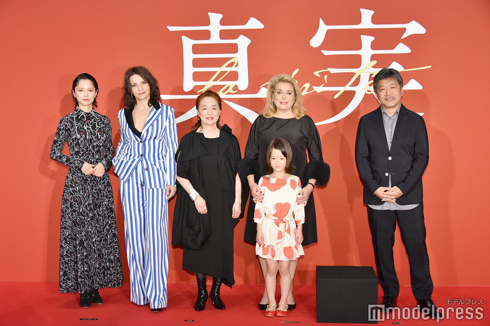 宮崎あおい・ジュリエット・ビノシュ・宮本信子・カトリーヌ・ドヌーヴ・佐々木みゆ・是枝裕和監督（C）モデルプレス