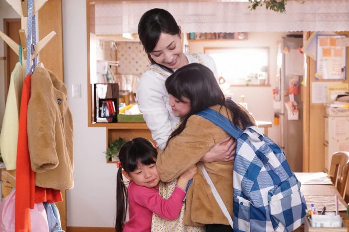 「隣の家族は青く見える」最終話より(C)フジテレビ