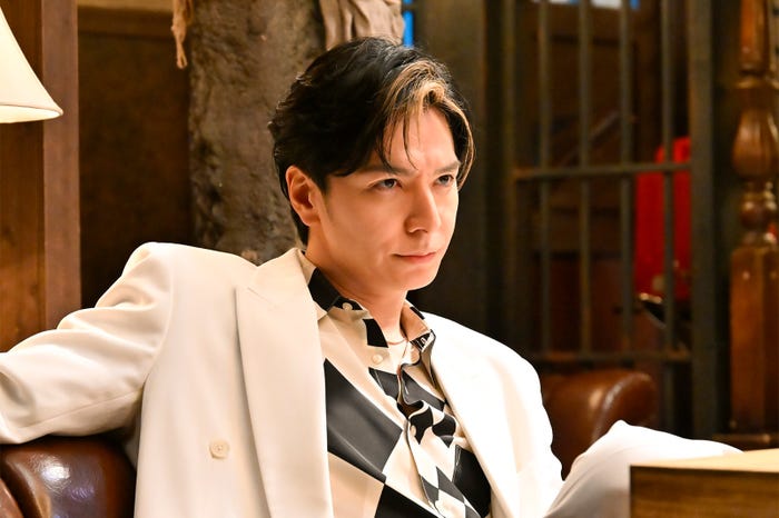 生田斗真「もしもこの世が舞台なら、楽屋はどこにあるのだろう」第8話(C)フジテレビ