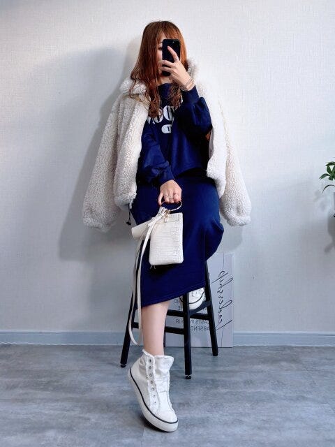 GUGIRLSフラッフィーブルゾン GUGIRLSフラッフィーブルゾンとスウェットセットアップのワンマイルコーデ