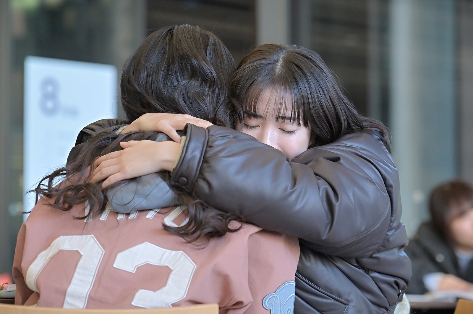 清乃あさ姫、広瀬すず「クジャクのダンス、誰が見た？」第4話（C）TBS