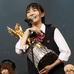 AKB48「第4回じゃんけん大会」で優勝した松井珠理奈/(C)AKS