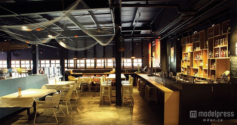 「DANCING CRAB」シンガポール店