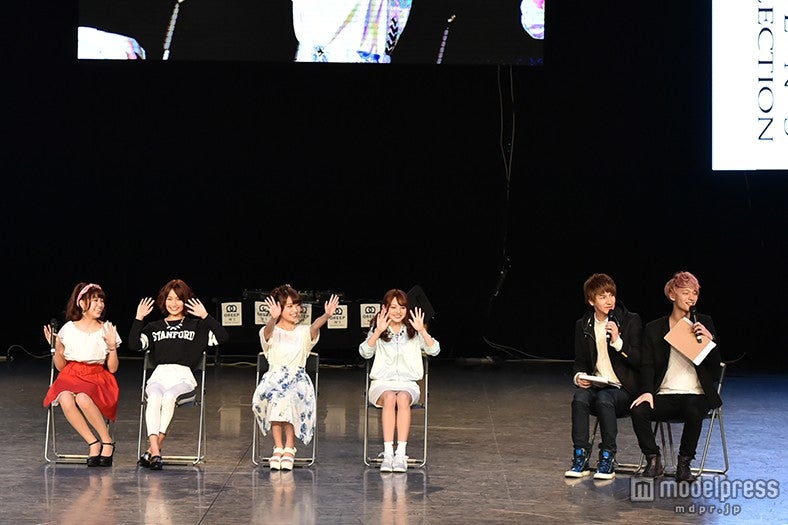 イベントの様子（左から）まやにゃむ、あやなん、あいみぃ、ちぃぽぽ、JOY、AKI