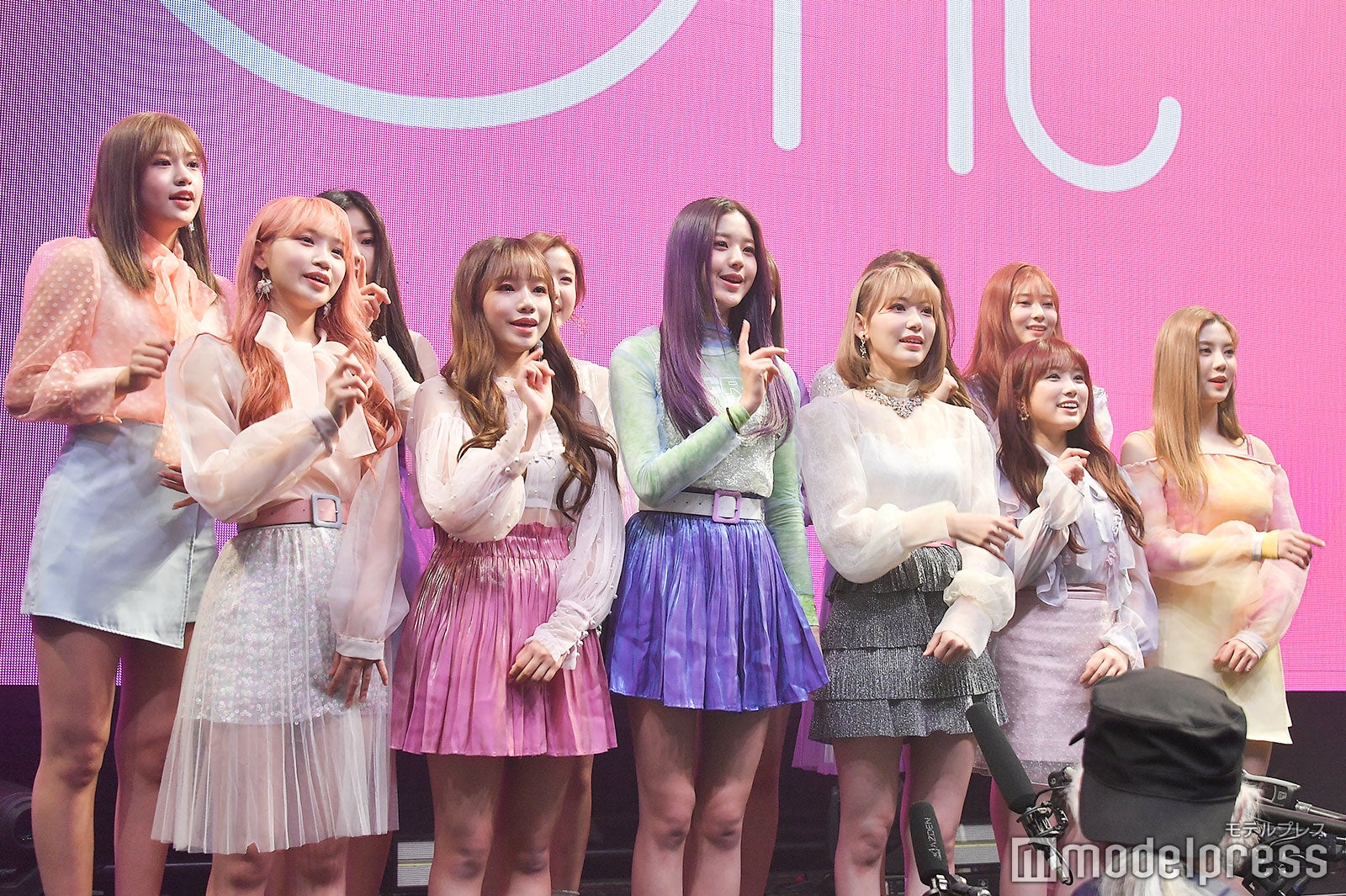 IZ*ONE （C）モデルプレス