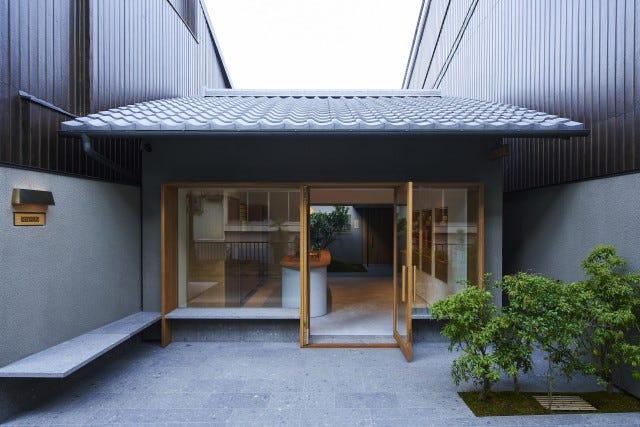 大行列を作るほど大人気のたまごパンに新作登場♡