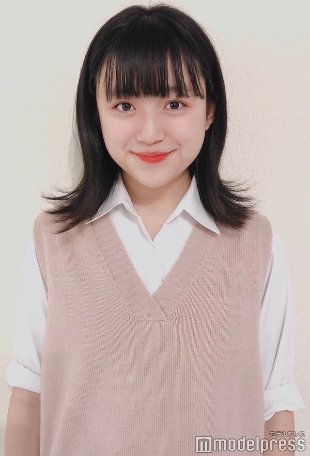 ひび （C）モデルプレス