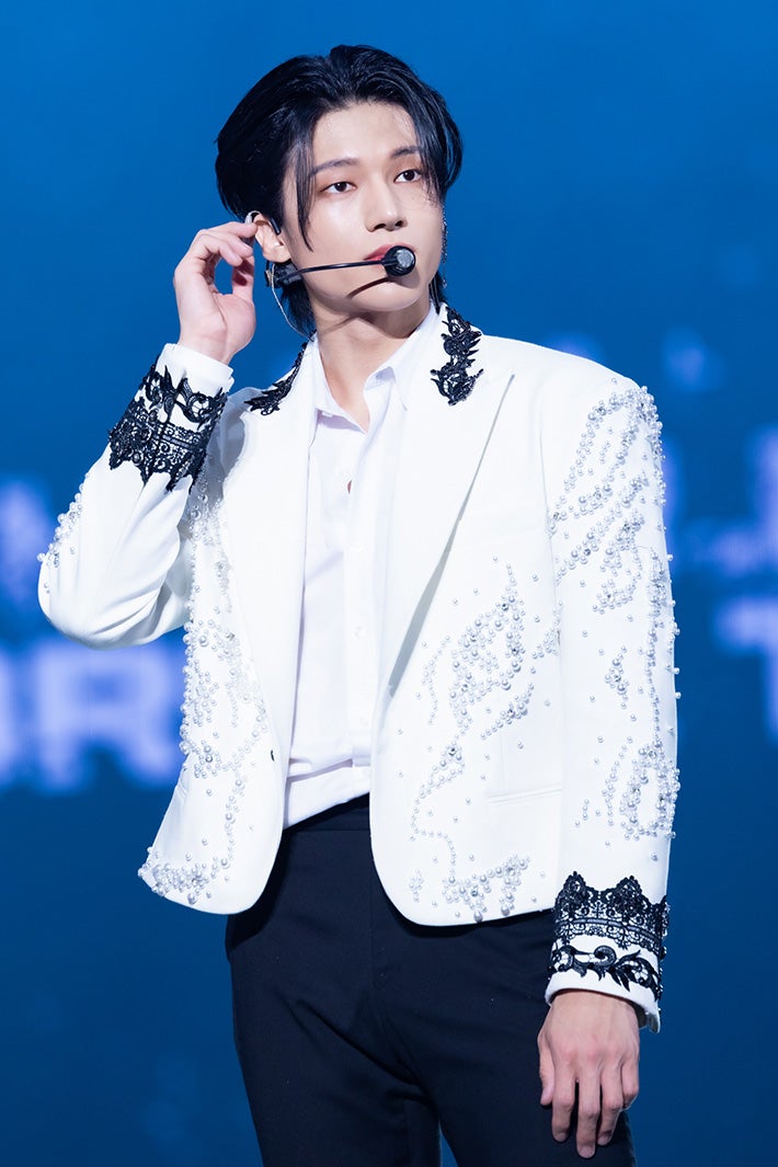 WOOYOUNG（C）田中聖太郎写真事務所