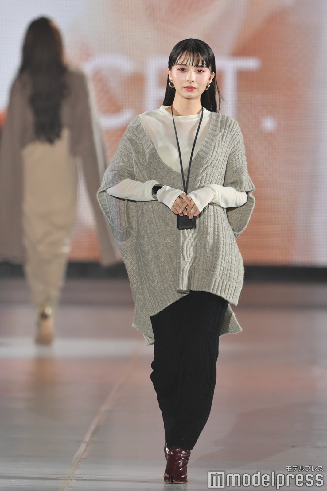 （C）モデルプレス