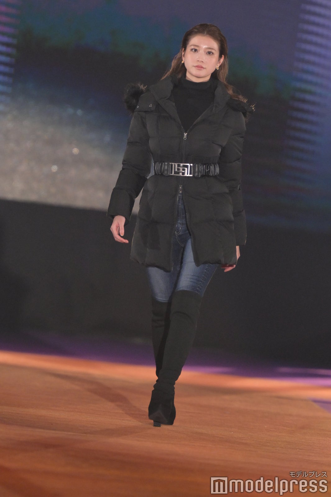 （C）モデルプレス