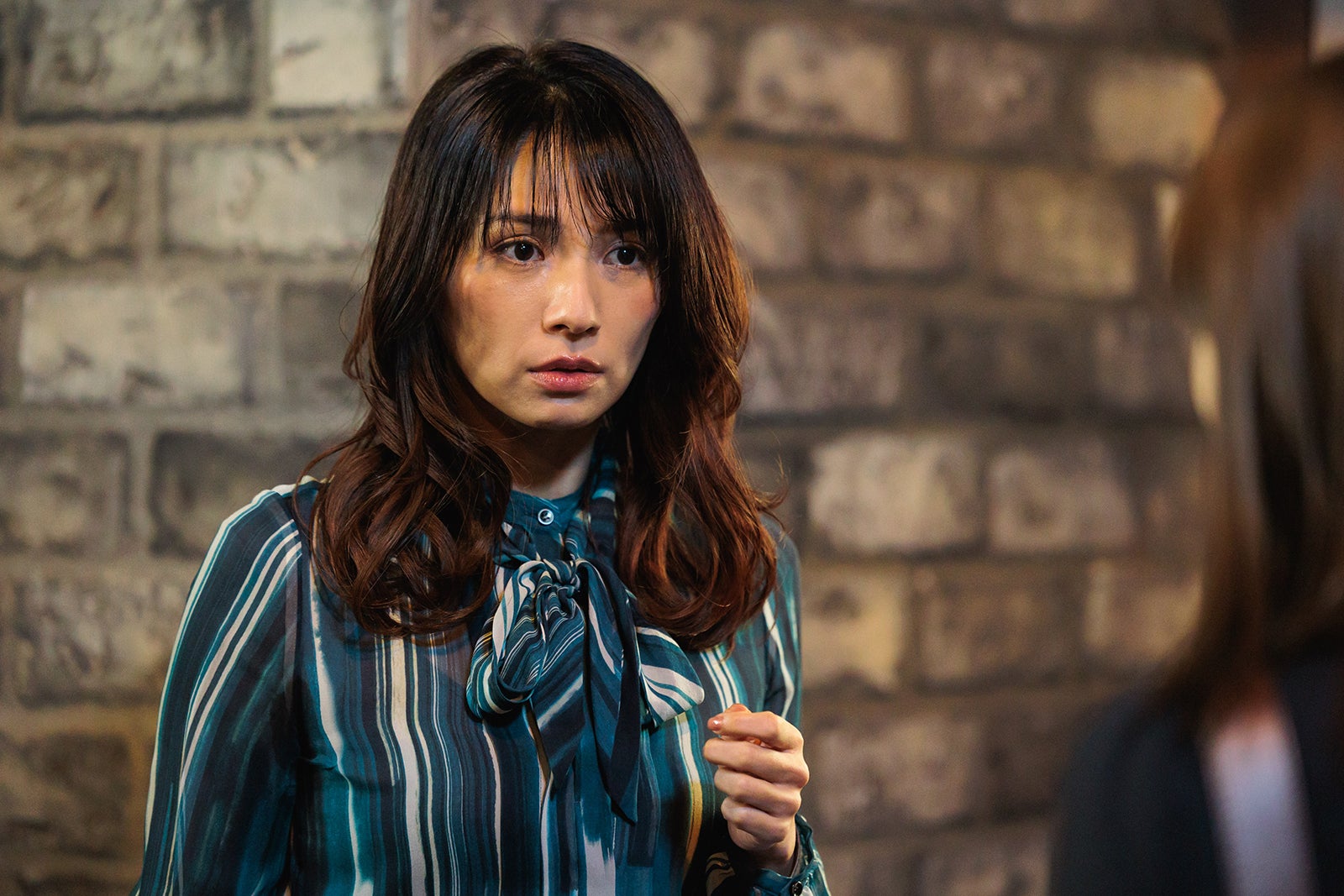 野波麻帆「なんで私が神説教」第3話（C）日本テレビ