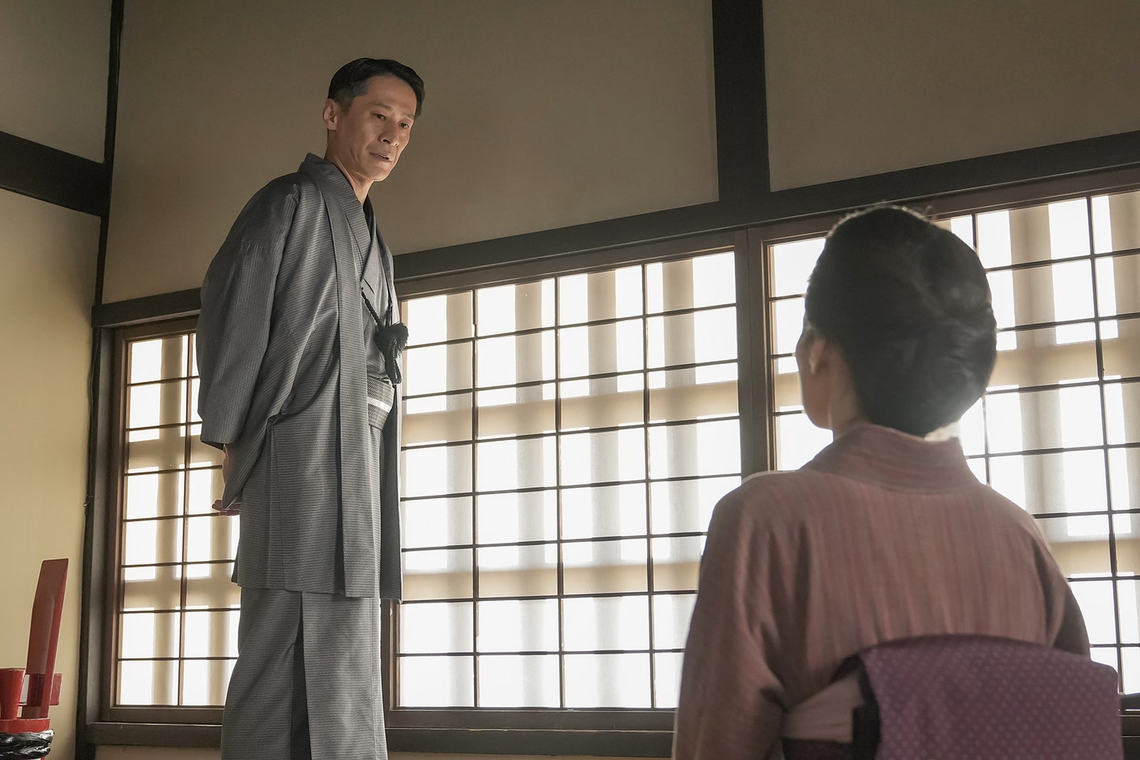 三浦誠己、国仲涼子「ブラッサム」第16話（C）NHK